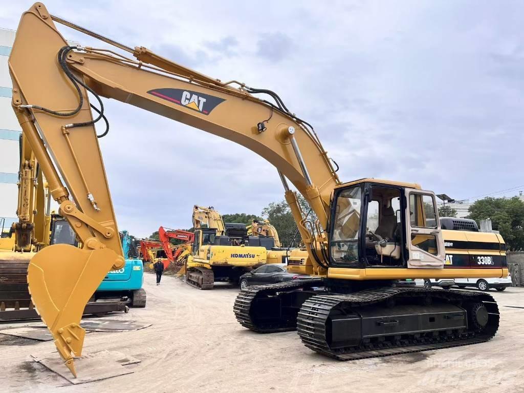 CAT 330 B 대형 굴삭기 29톤 이상