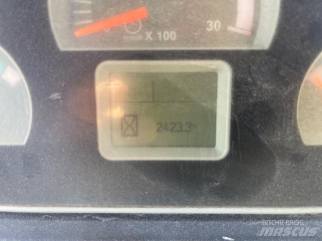 CAT 420 F 백호로더