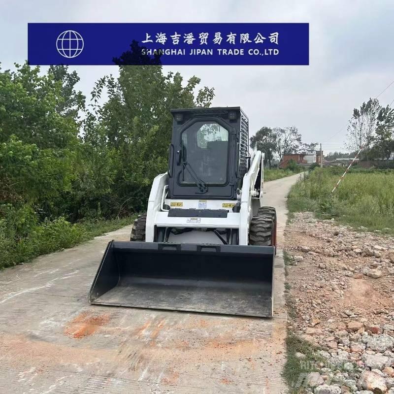 Bobcat S 160  스키드로더