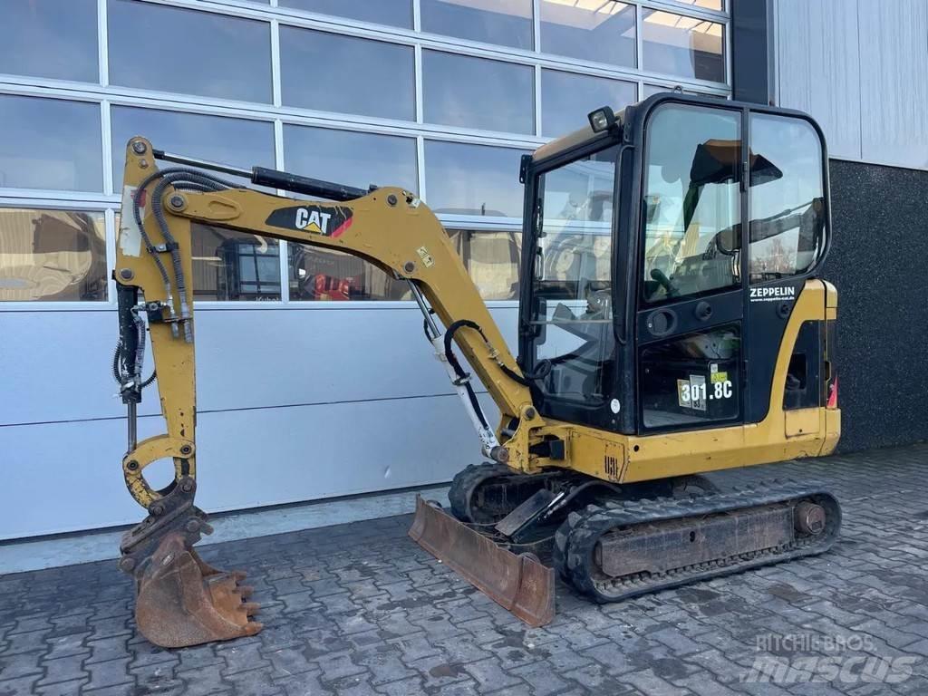 CAT 301.8C 소형 굴삭기 7톤 미만