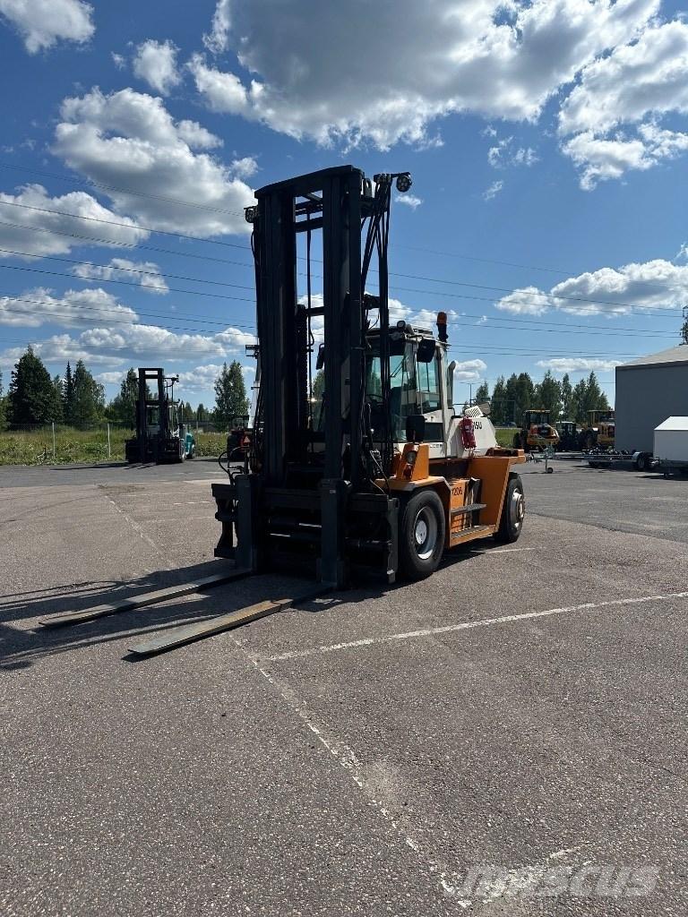 Sisu TD1206 디젤 지게차