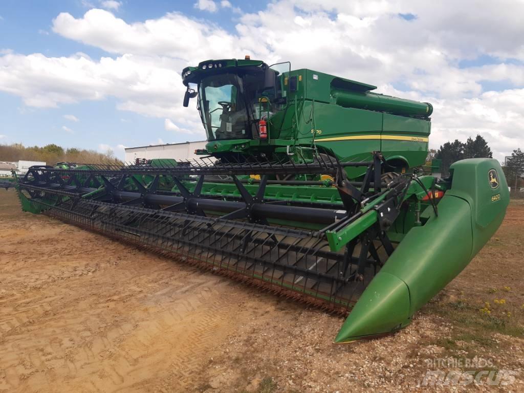 John Deere 640 D 콤바인 헤드