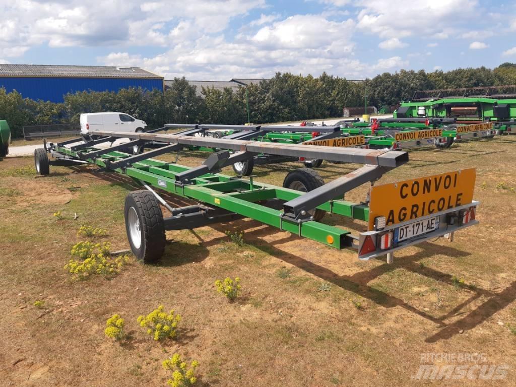 John Deere 640 D 콤바인 헤드