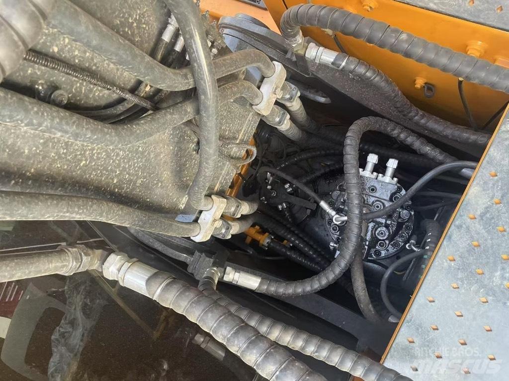 Hyundai 220LC-9S 대형 굴삭기 29톤 이상