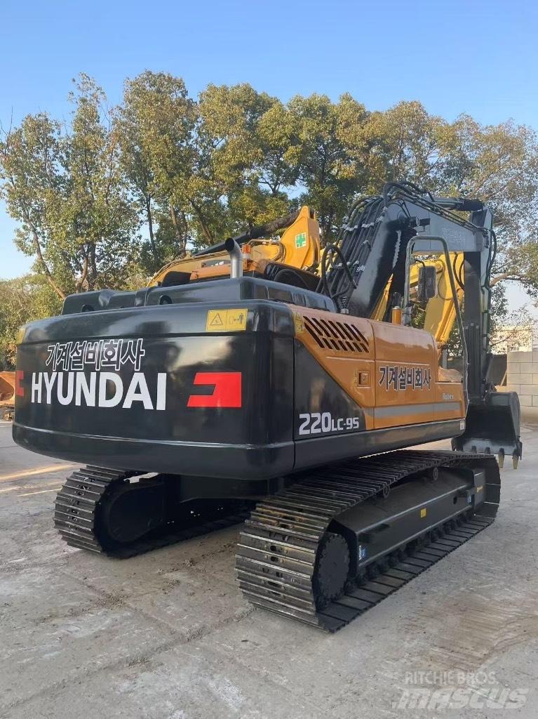 Hyundai 220LC-9S 대형 굴삭기 29톤 이상