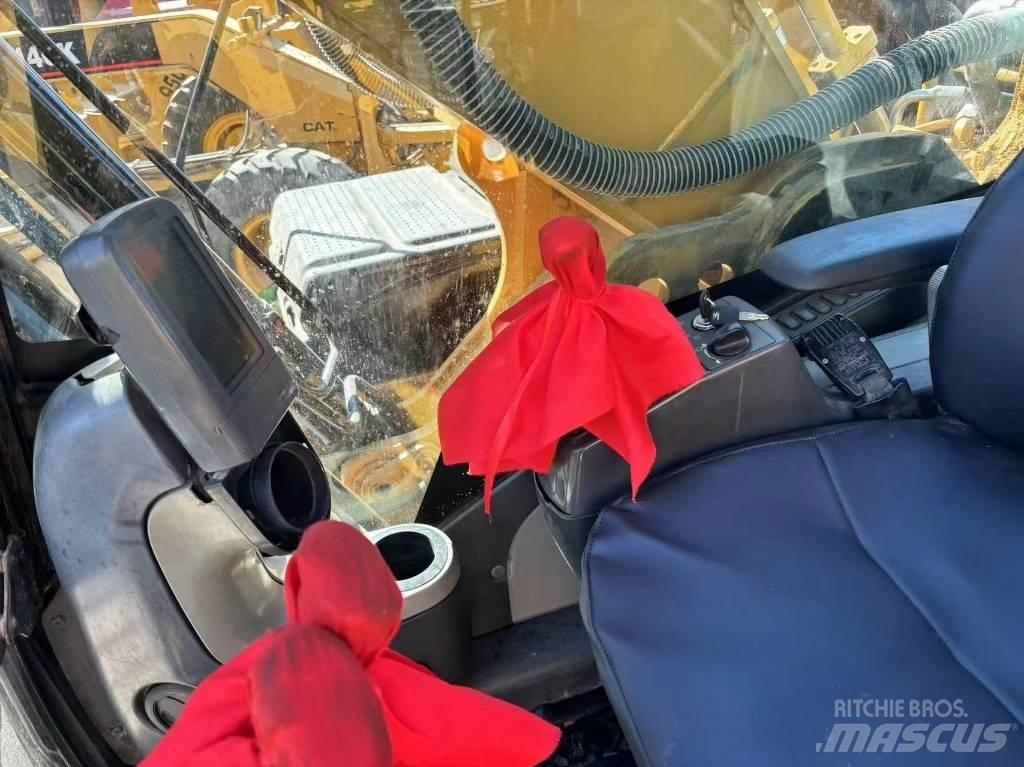 CAT 325 D 대형 굴삭기 29톤 이상