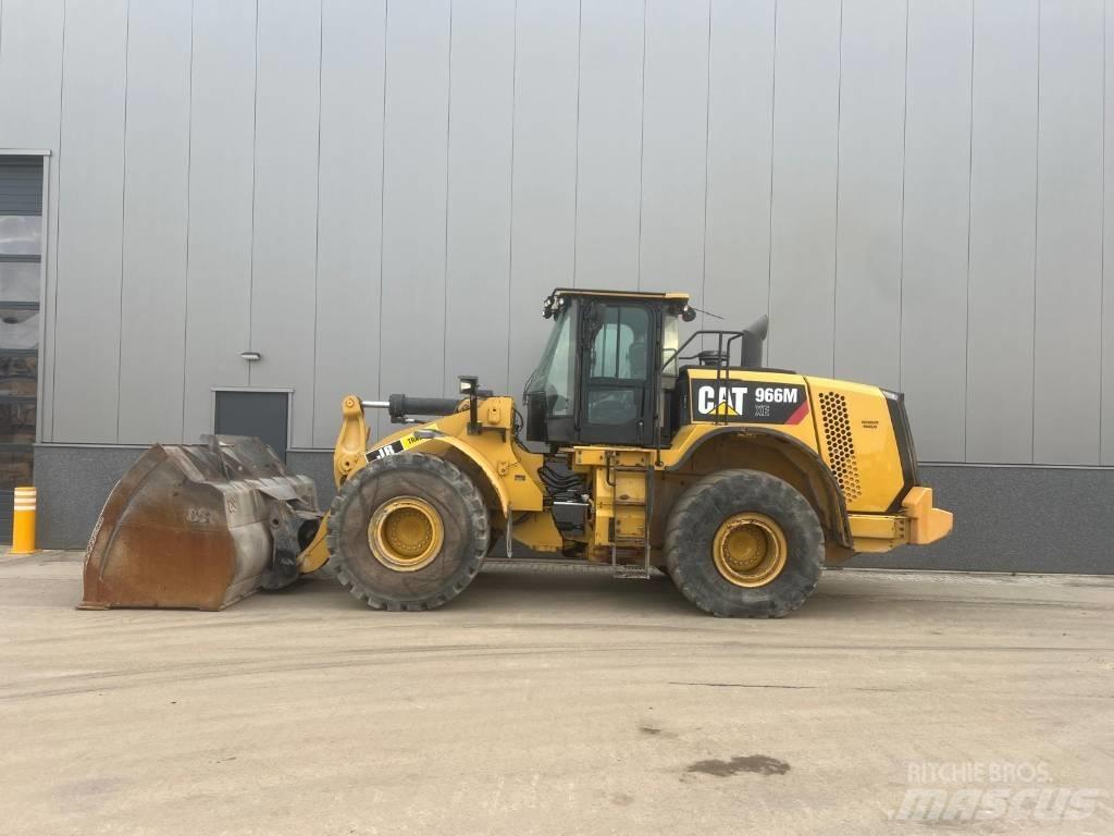 CAT 966M XE  휠로우더