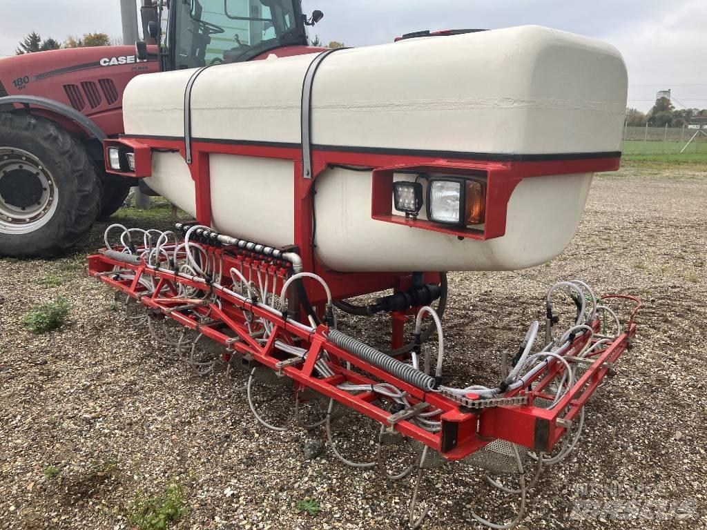  Agrovo 3000 liter 탑재형 분무기