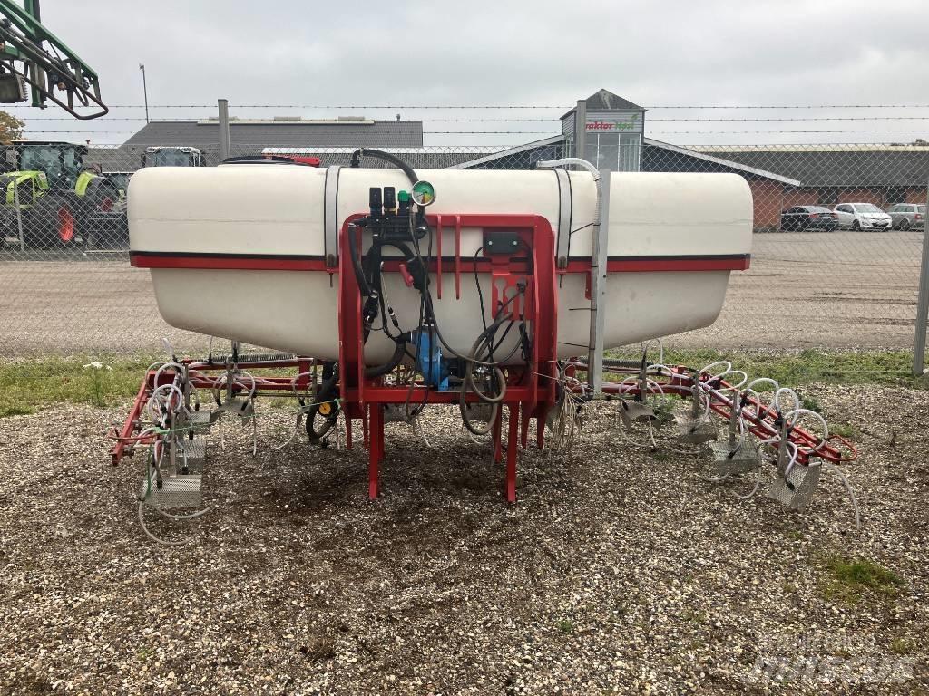  Agrovo 3000 liter 탑재형 분무기