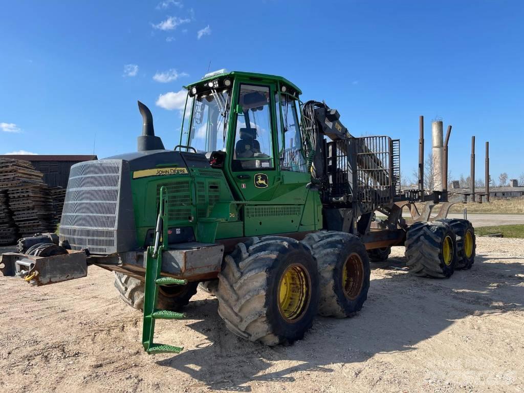 John Deere 1510G 원목 포워더