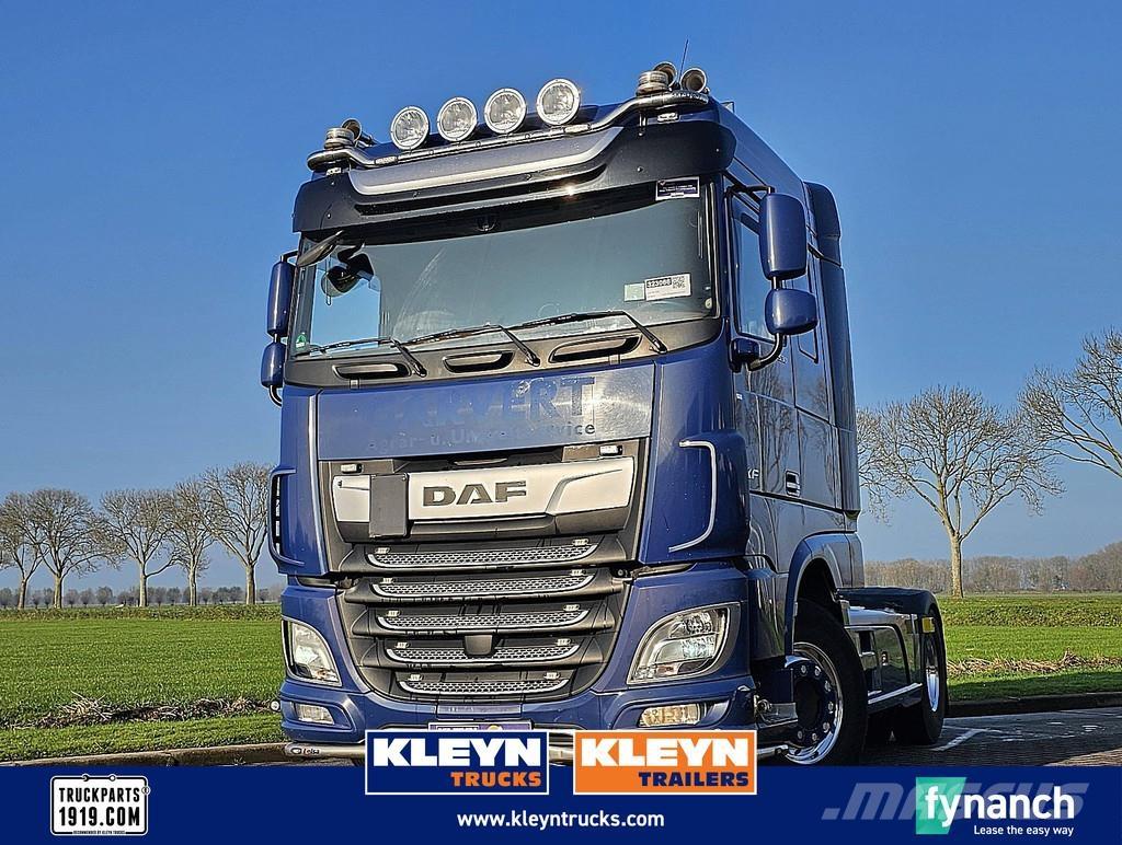 DAF XF 530 트랙터 유닛