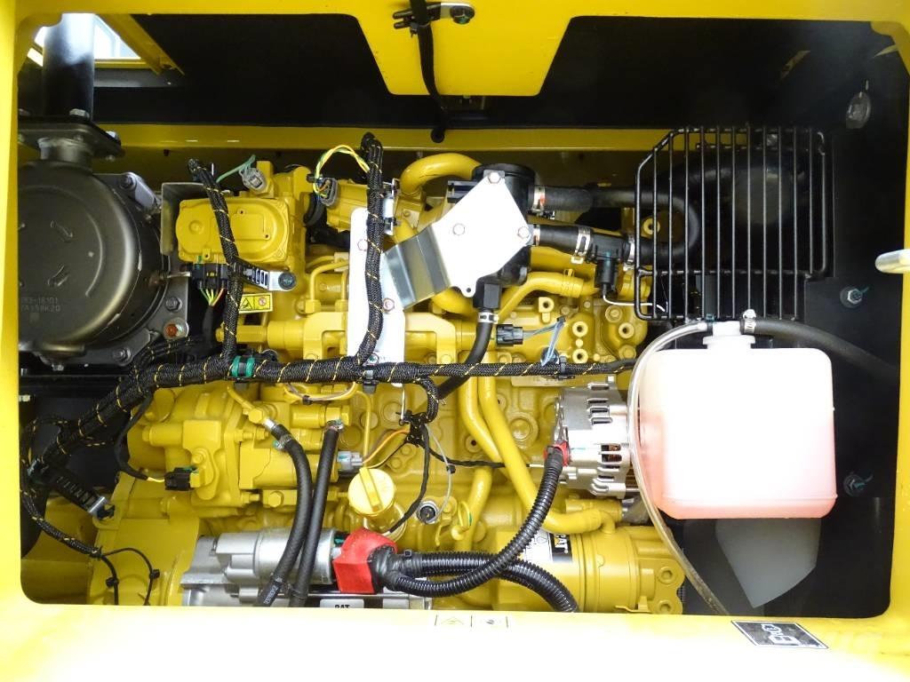 CAT 310 대형 굴삭기 29톤 이상