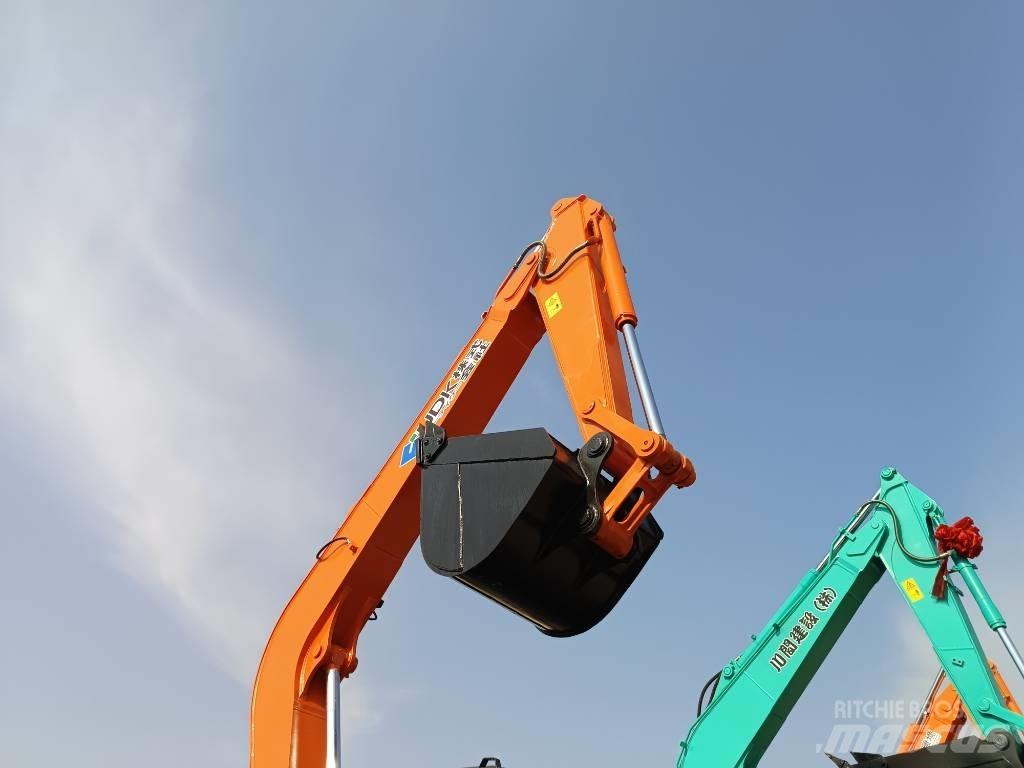 Hitachi ZX 70 중형굴삭기 7톤-28톤