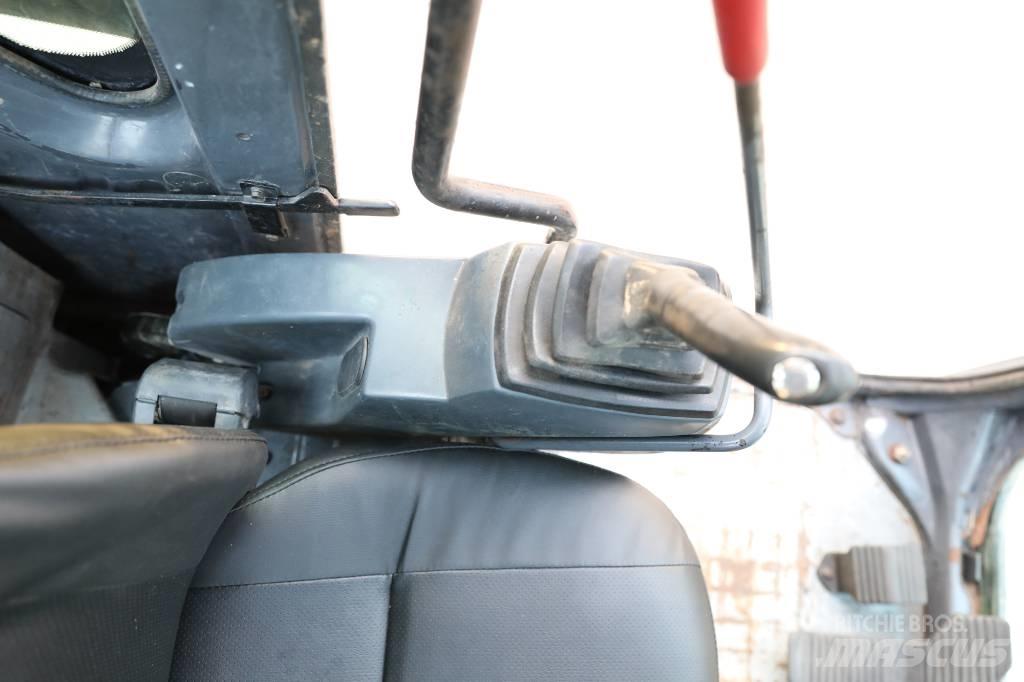Kobelco SK 130 LC 대형 굴삭기 29톤 이상