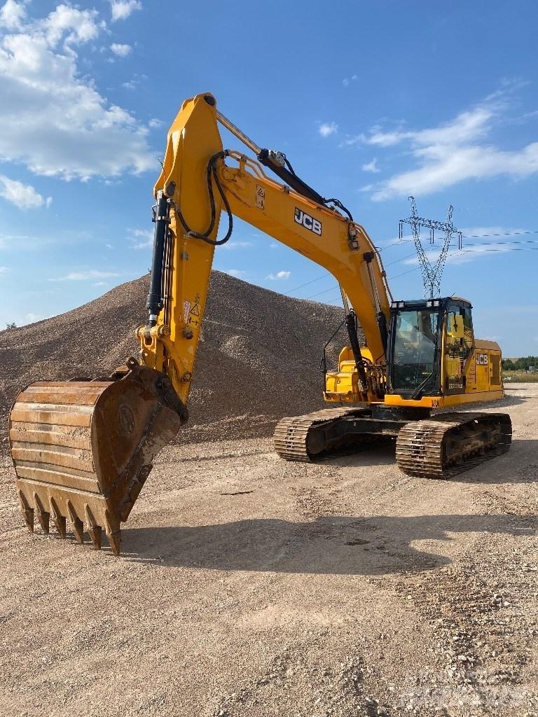 JCB 220 대형 굴삭기 29톤 이상