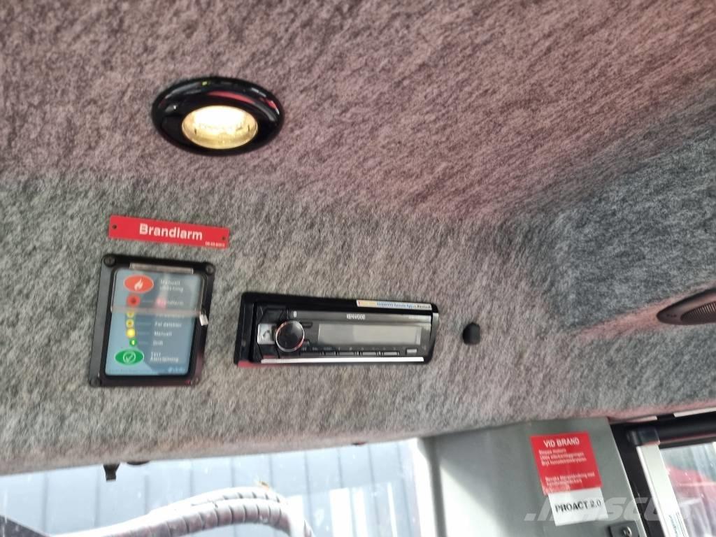 Komatsu 931 XC 원목 하베스터