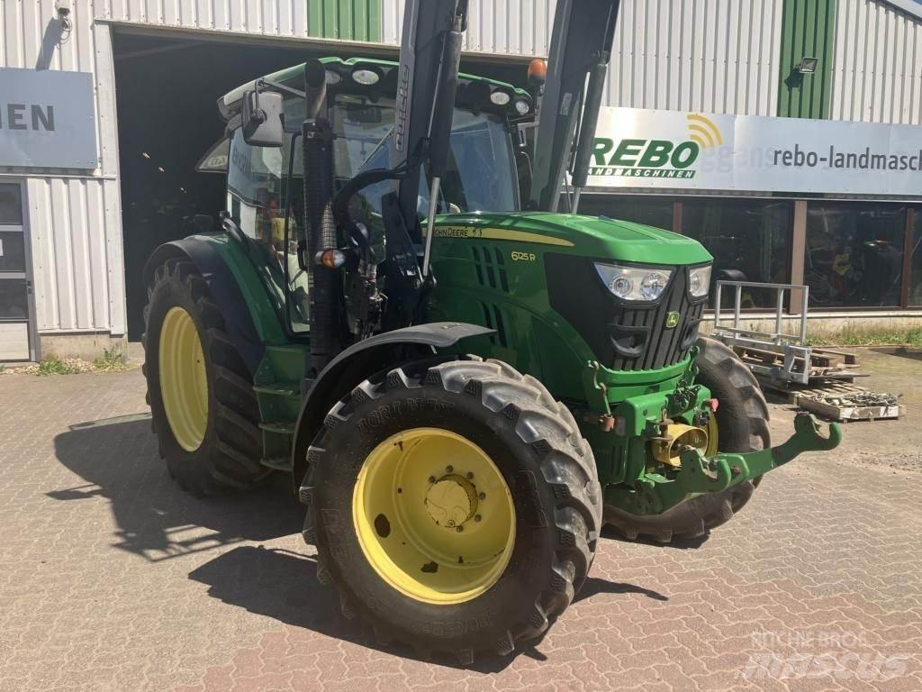 John Deere 6125R 트랙터
