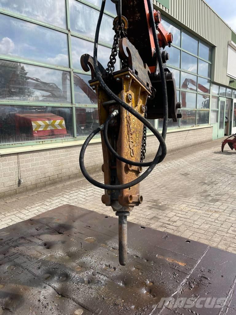 Indeco CW 10 브레이커