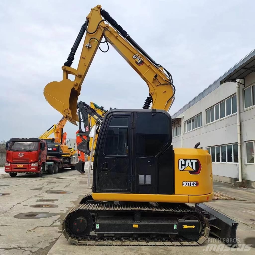 CAT 307E2 소형 굴삭기 7톤 미만