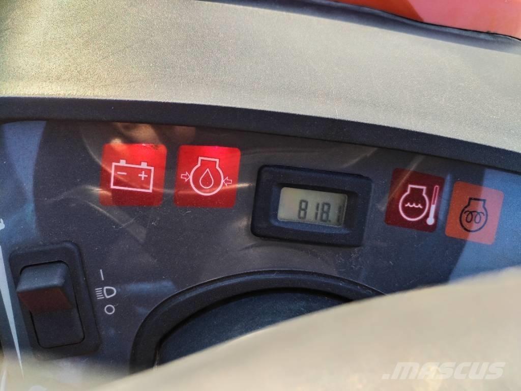 Kubota GR 2120 탑승형 잔디깎기
