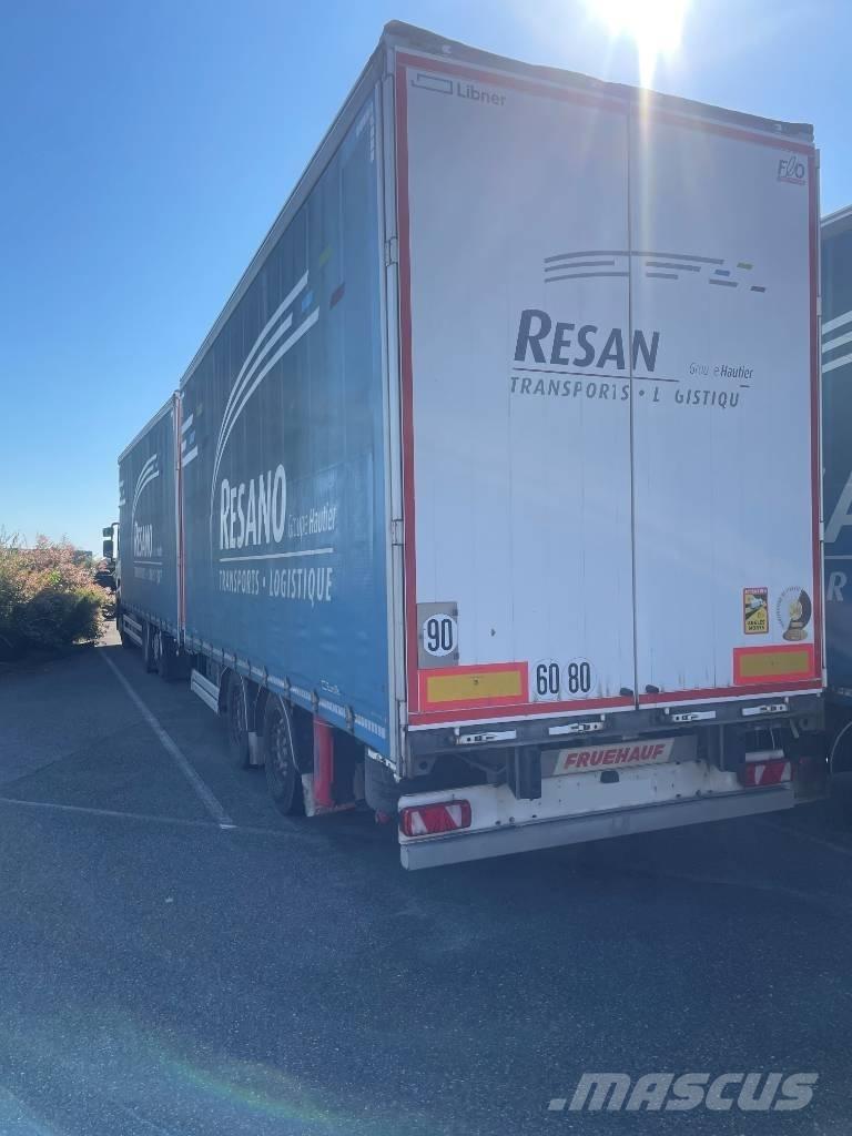 Renault T440 커튼사이더 트럭