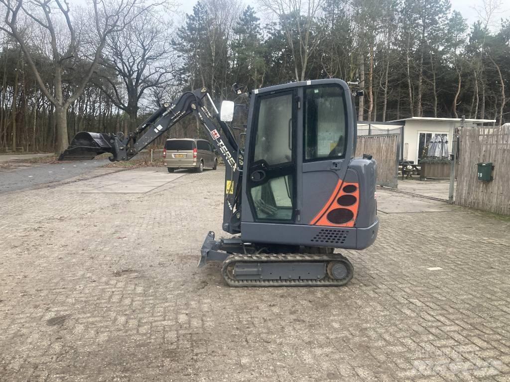Terex TC 16 소형 굴삭기 7톤 미만