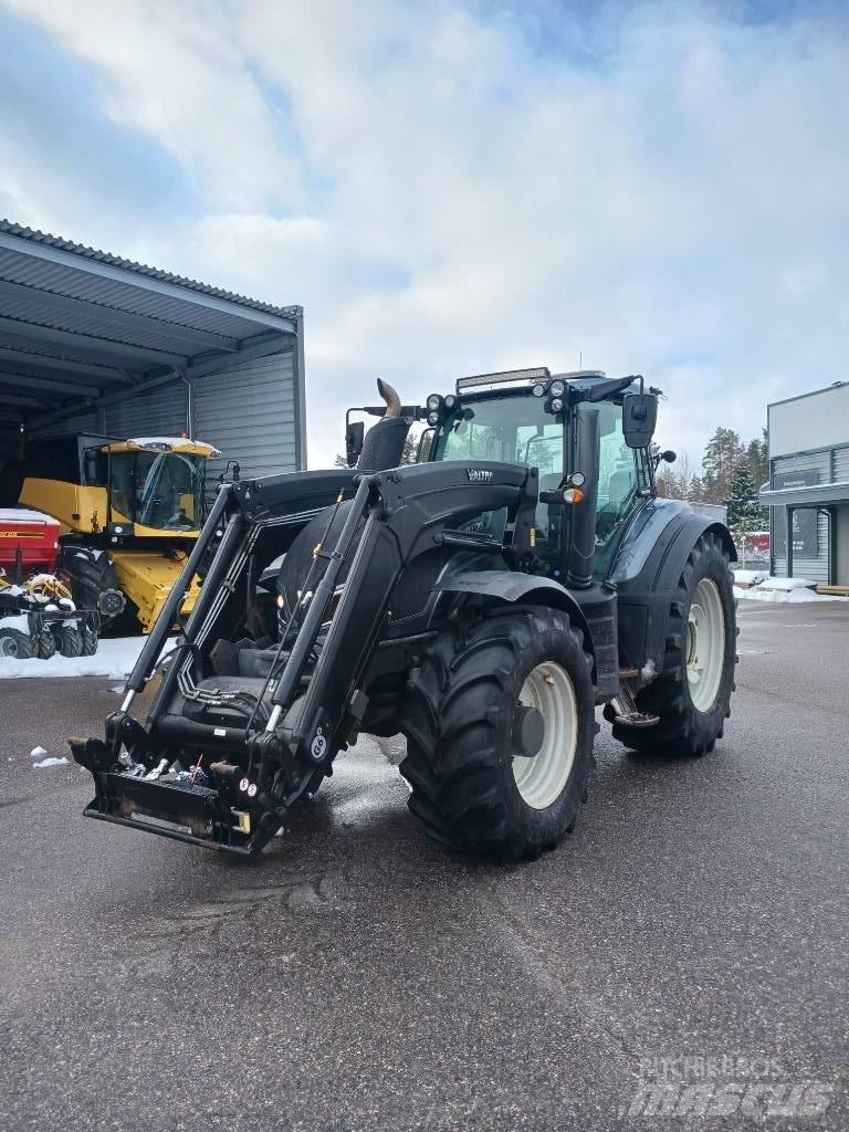 Valtra T 194 Versu 트랙터
