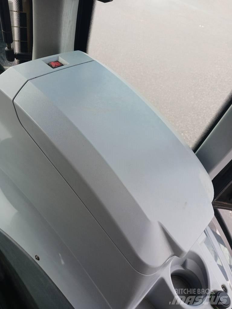 Valtra T 194 Versu 트랙터