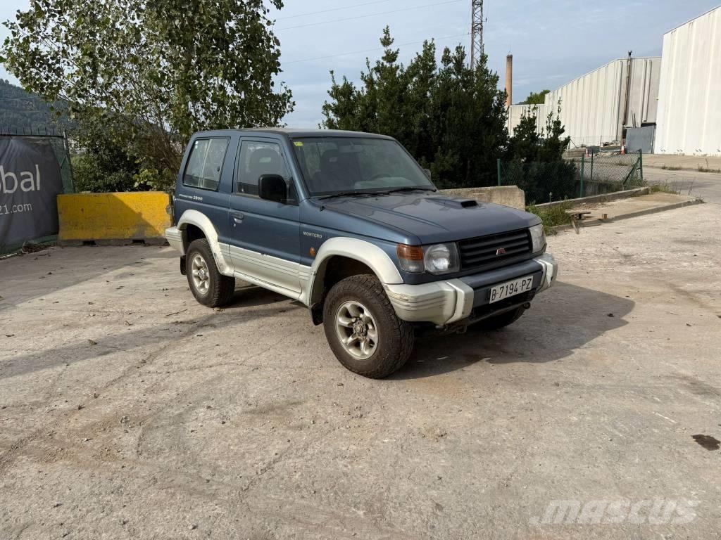 Mitsubishi Montero 자동차
