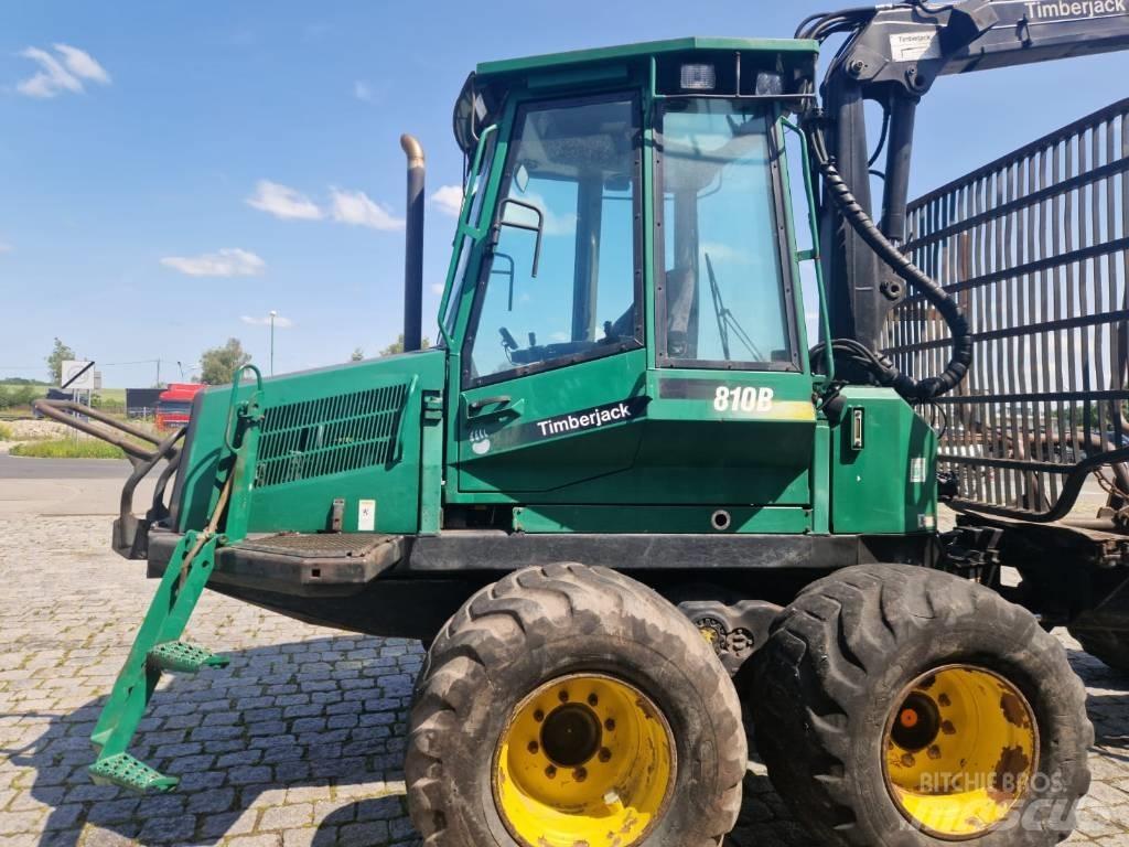 Timberjack 810 B 원목 포워더