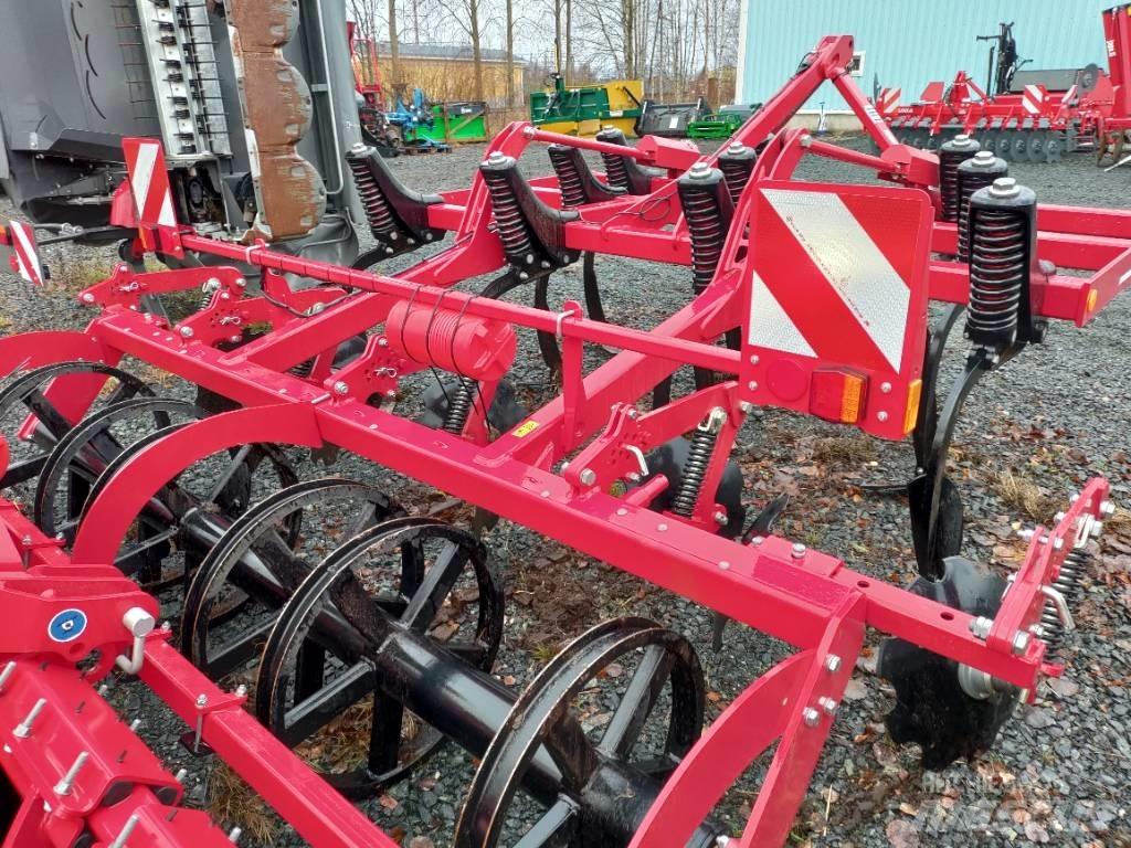 Horsch Terrano 3 FX 경운기