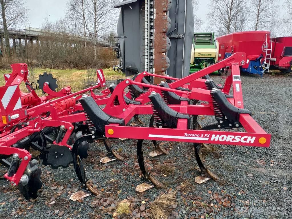 Horsch Terrano 3 FX 경운기