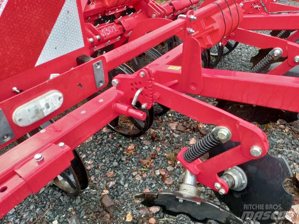 Horsch Terrano 3 FX 경운기