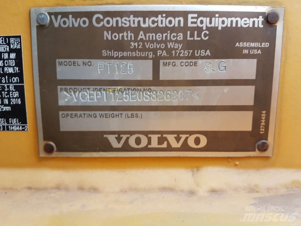 Volvo PT 125 공기 타이어 롤러