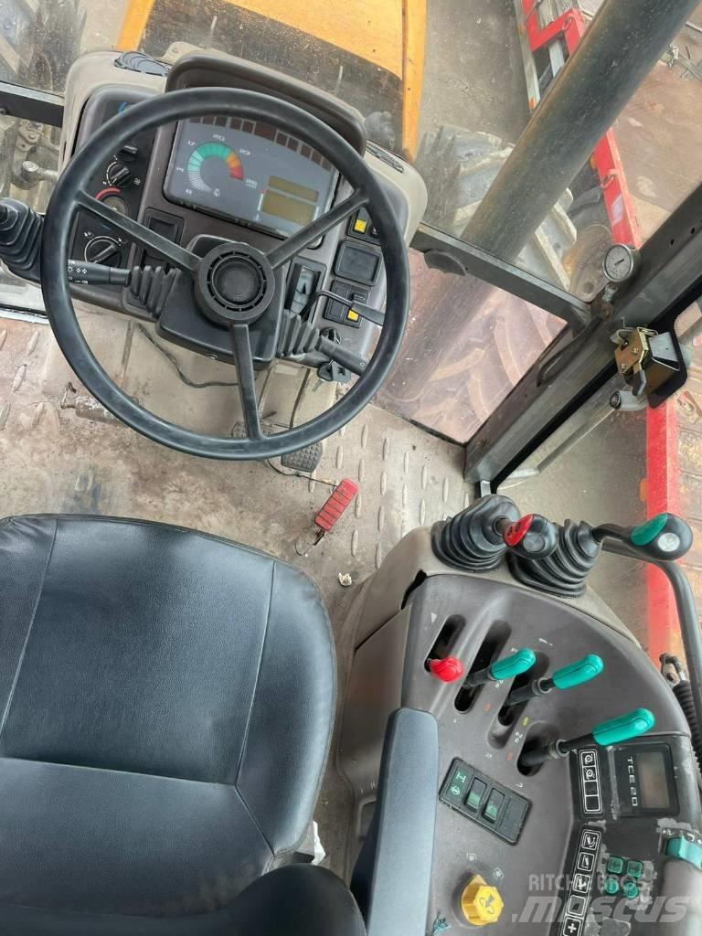 Renault 720RZ 트랙터
