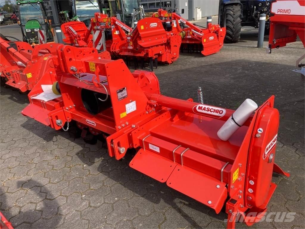 Maschio C 250 지반 준비 작업