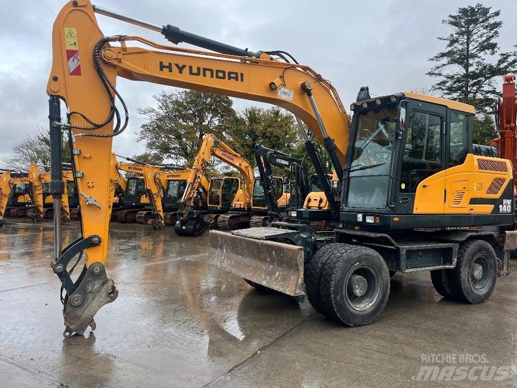 Hyundai HW140  휠 굴삭기