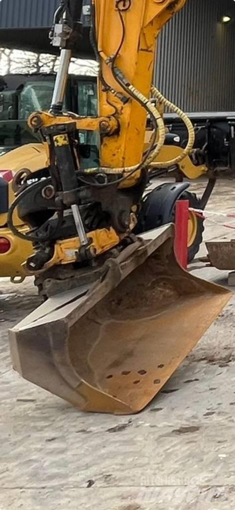 JCB JS 145 W  휠 굴삭기