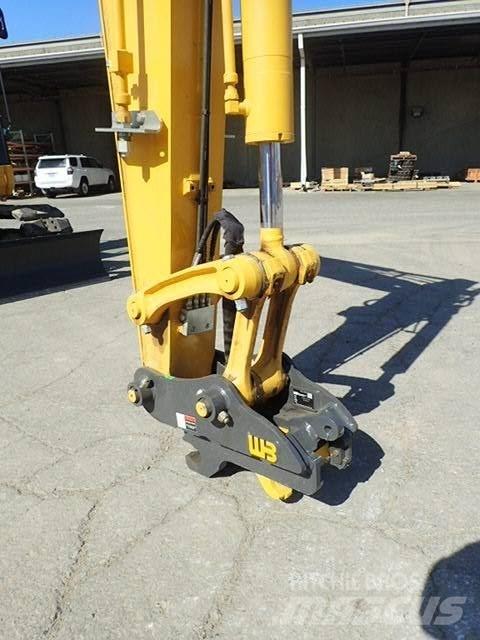 Komatsu PC88MR-11 대형 굴삭기 29톤 이상