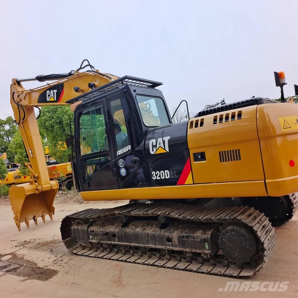 CAT 320 D 대형 굴삭기 29톤 이상