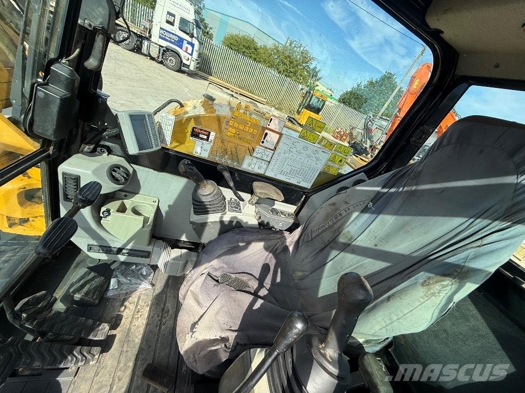 CAT 308 E 2 CR 중형굴삭기 7톤-28톤