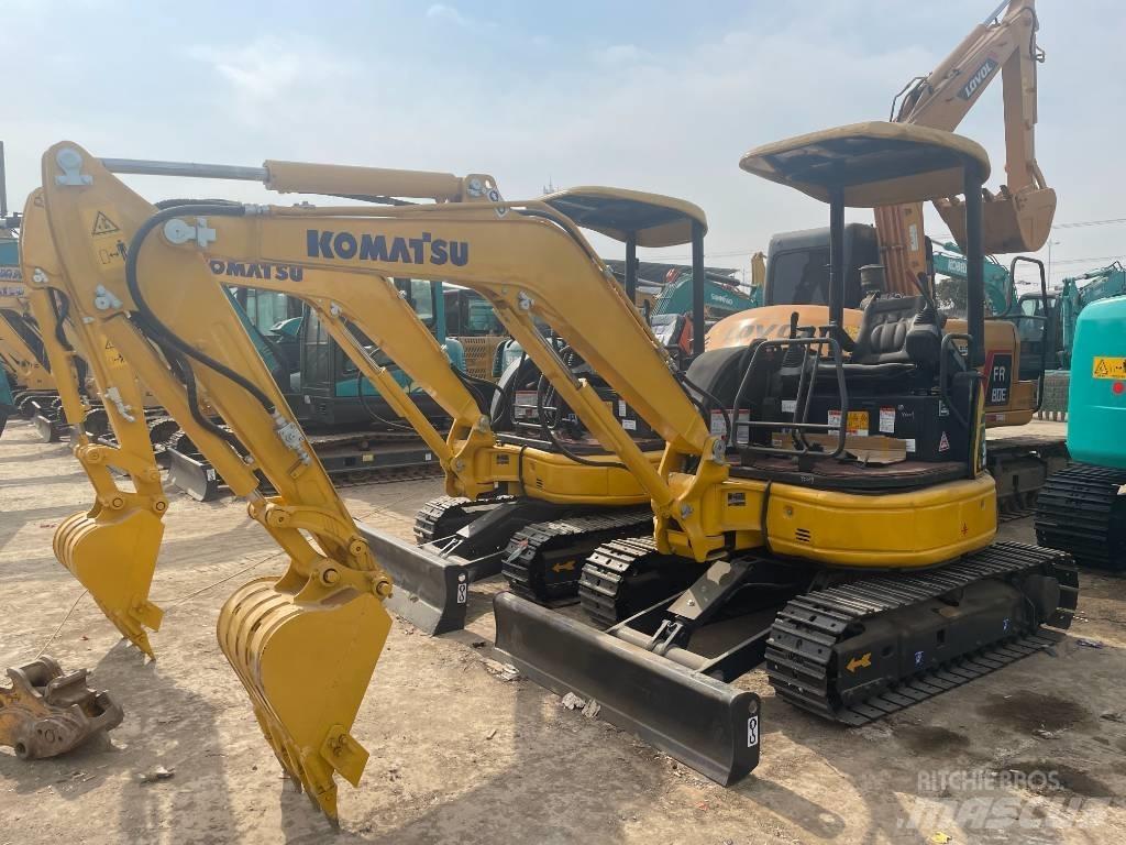 Komatsu PC30 소형 굴삭기 7톤 미만