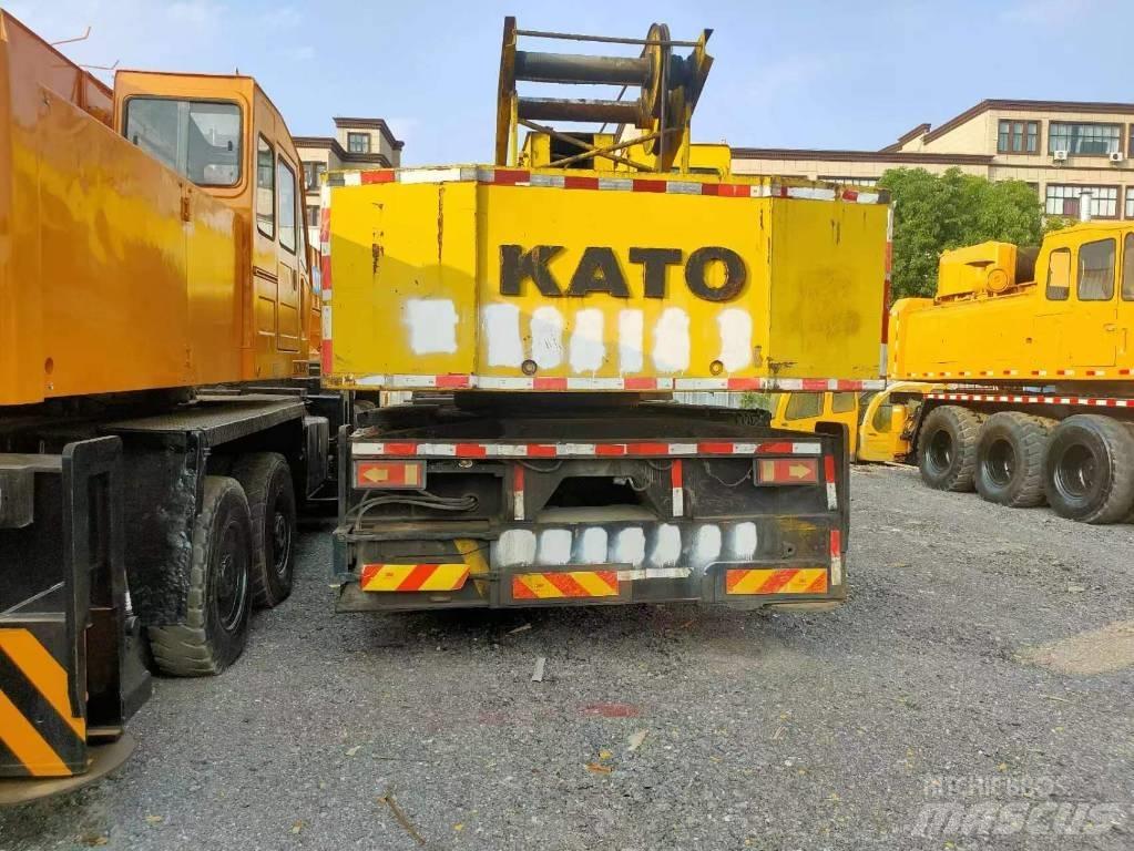 Kato NK 400 E-3 A/T 크레인