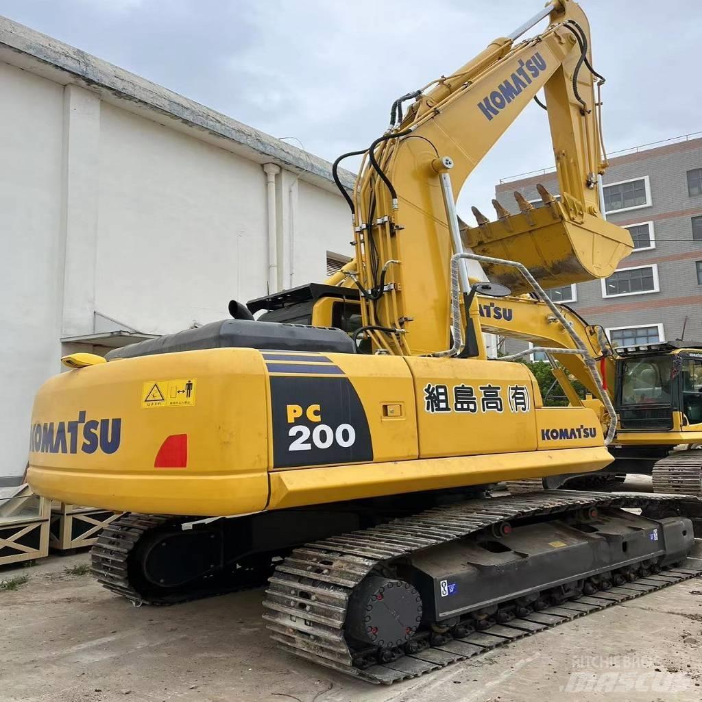 Komatsu PC 200-8N1 대형 굴삭기 29톤 이상