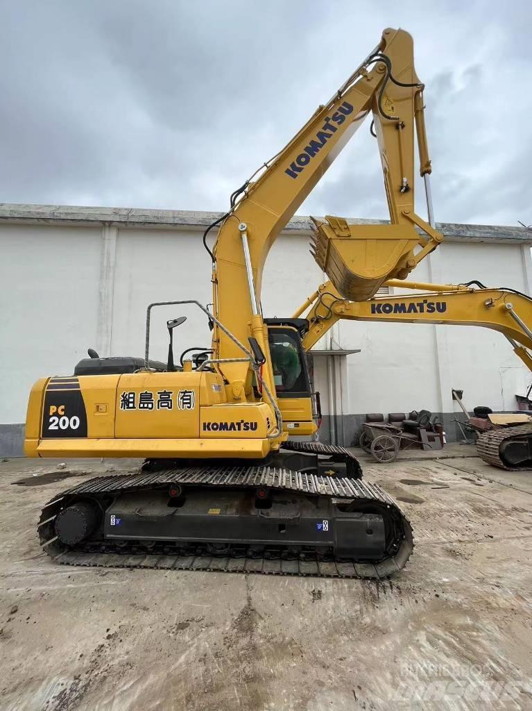 Komatsu PC 200-8N1 대형 굴삭기 29톤 이상