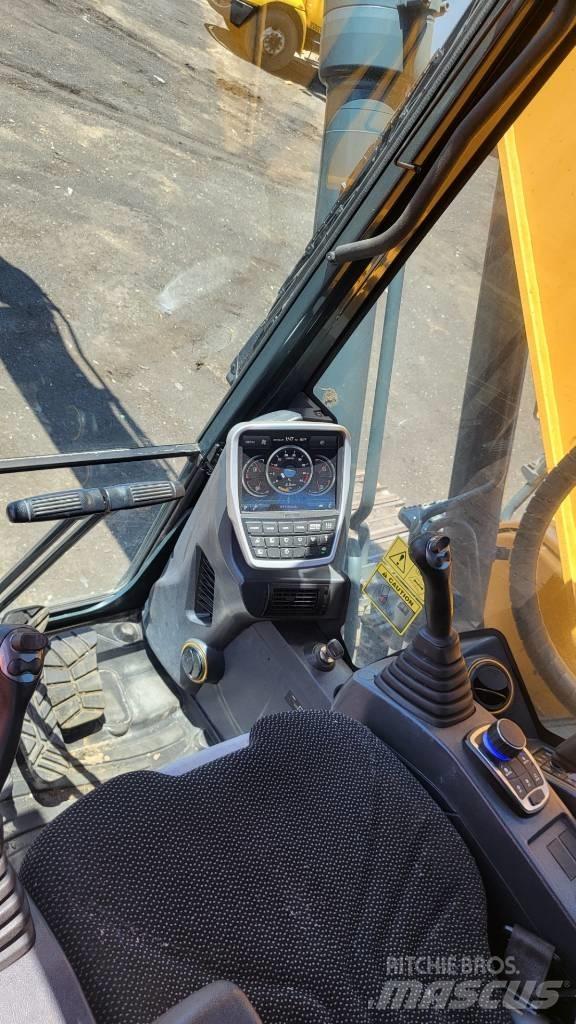 Hyundai HX220 L 대형 굴삭기 29톤 이상