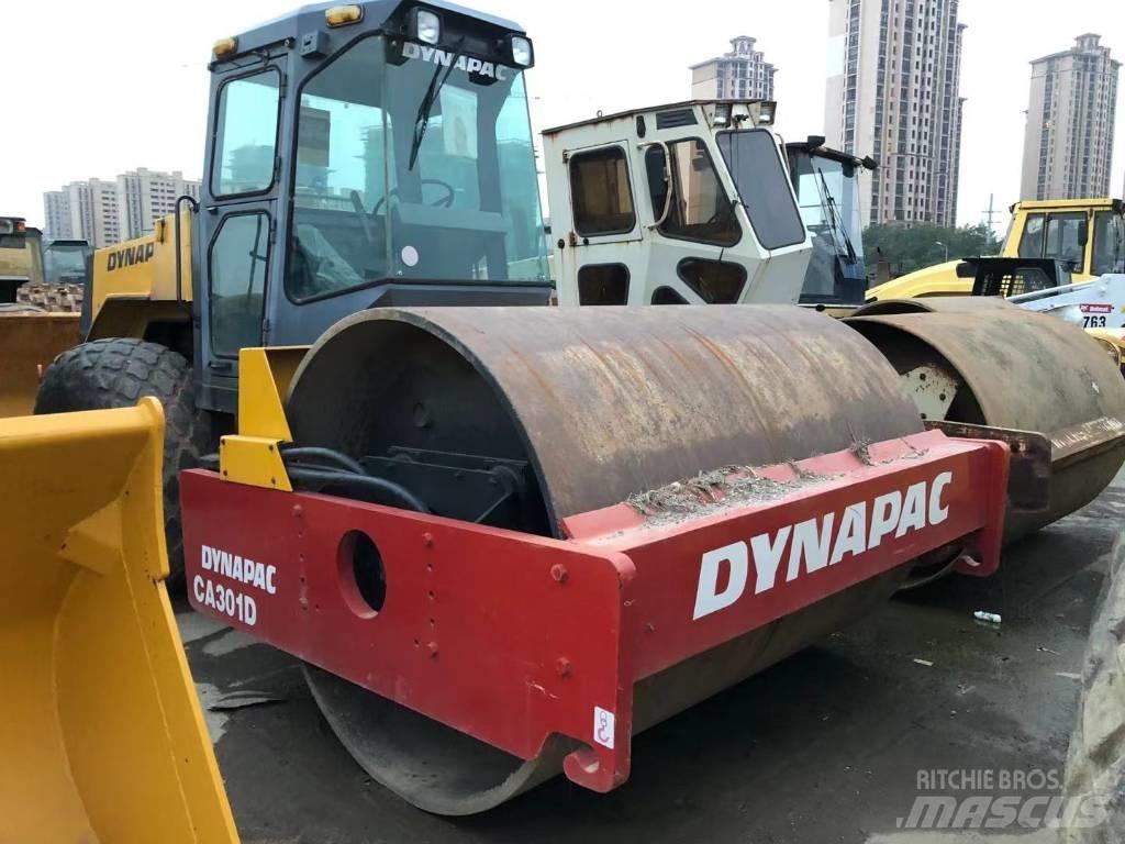 Dynapac CA 301 D 싱글 드럼 롤러