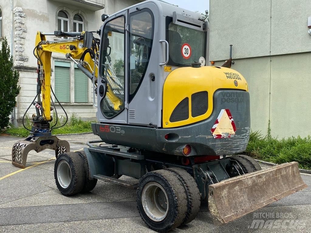 Neuson 6503 WD  휠 굴삭기