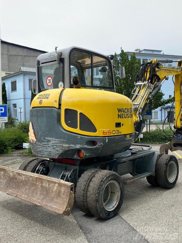 Neuson 6503 WD  휠 굴삭기