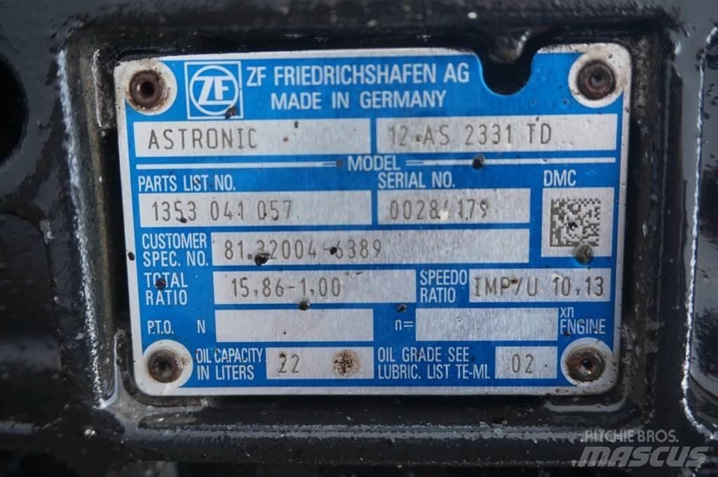ZF 12AS2131DD + INT3 기어박스
